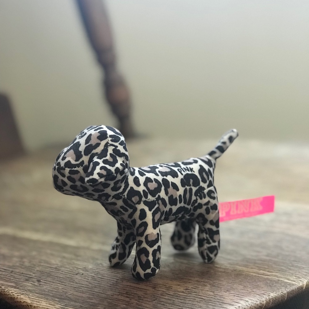 Reserved listing for Meggie